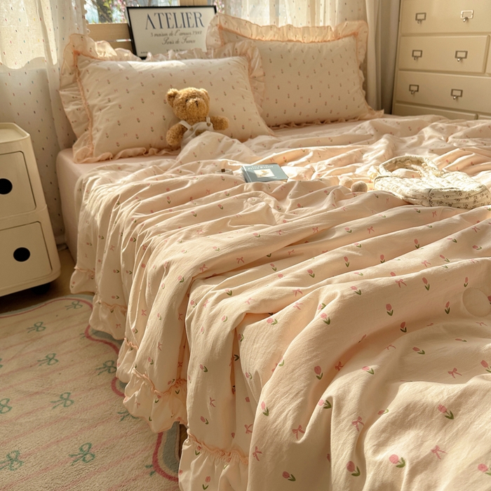 91家纺网 家纺一手货源 找家纺 轻奢坊 2025新款水洗棉密拷花边夏被夏凉被空调被四件套 小粉花