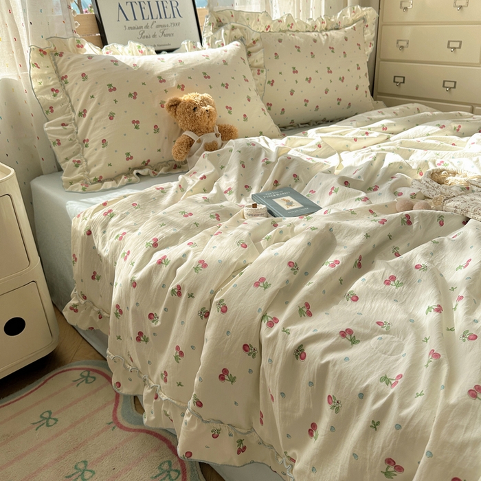 91家纺网 家纺一手货源 找家纺 轻奢坊 2025新款水洗棉密拷花边夏被夏凉被空调被四件套 小樱桃