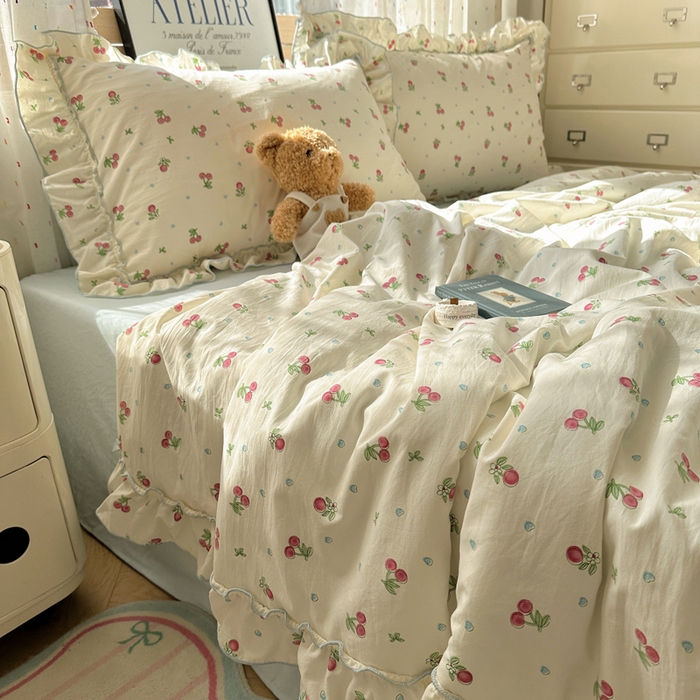 91家纺网 家纺一手货源 找家纺 轻奢坊 2025新款水洗棉密拷花边夏被夏凉被空调被四件套 小樱桃