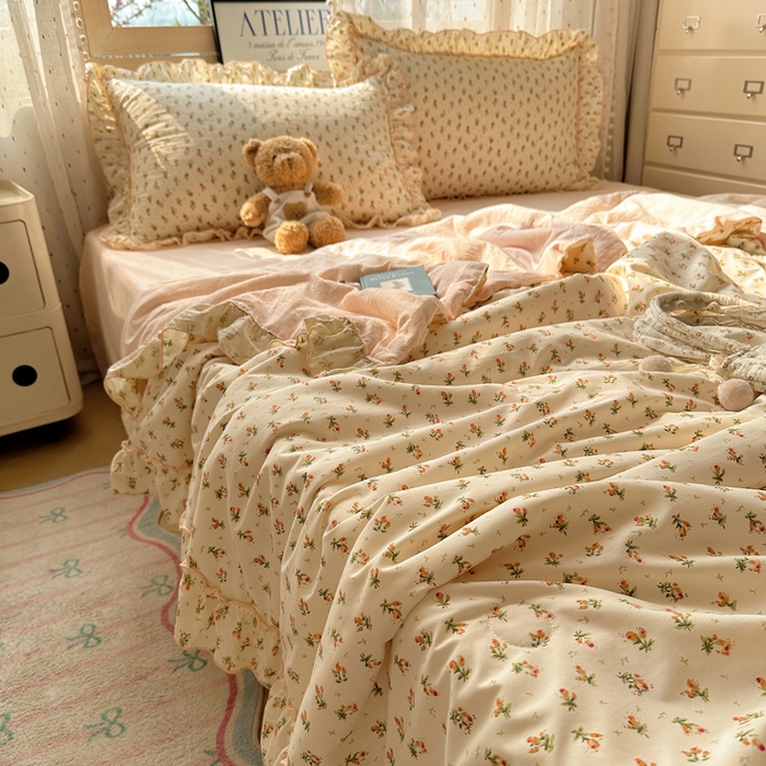 91家纺网 家纺一手货源 找家纺 轻奢坊 2025新款水洗棉密拷花边夏被夏凉被空调被四件套 艺朵