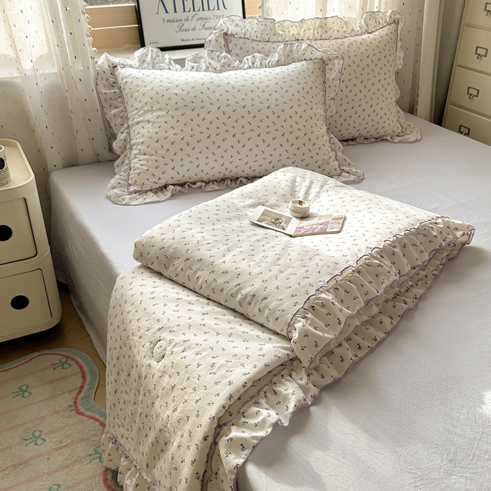 91家纺网 家纺一手货源 找家纺 轻奢坊 2025新款水洗棉密拷花边夏被夏凉被空调被四件套 紫米