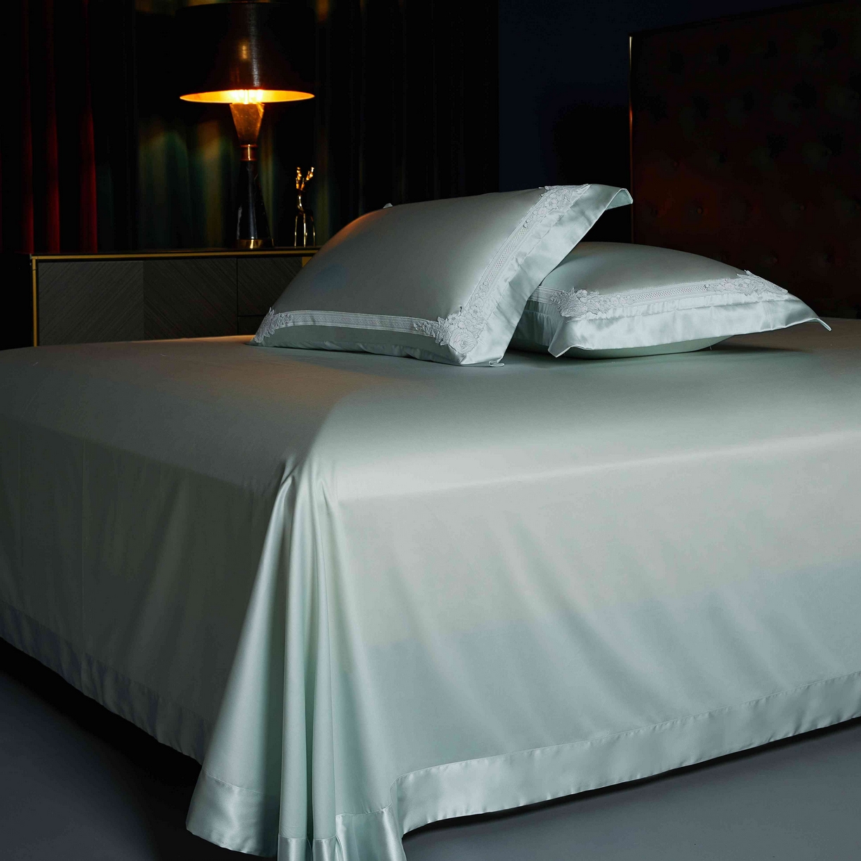 91家纺网 家纺一手货源 找家纺 缔缦 2025新款高端居家轻奢系列AB版真丝棉长绒棉芬尼细语 雅绿四件套