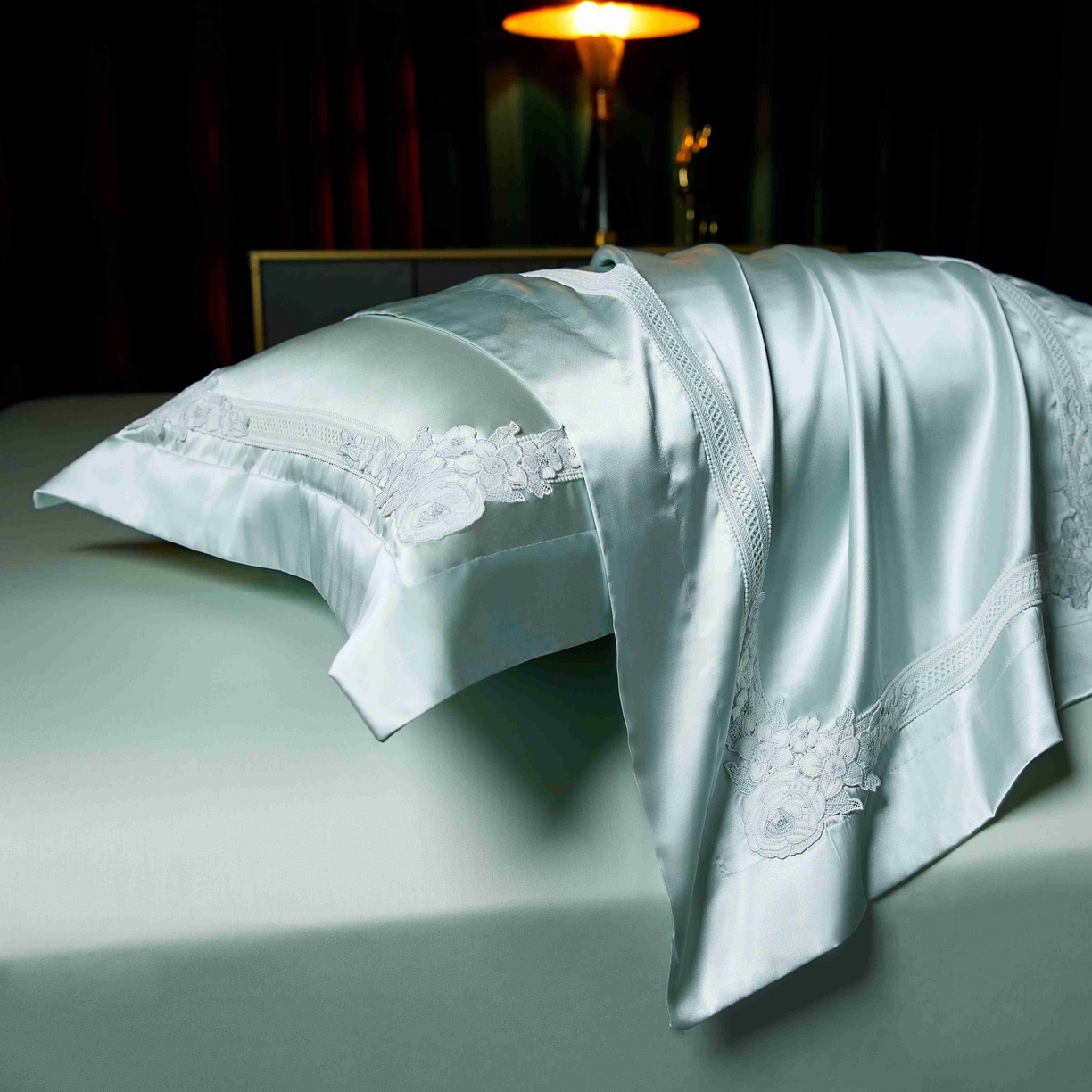 91家纺网 家纺一手货源 找家纺 缔缦 2025新款高端居家轻奢系列AB版真丝棉长绒棉芬尼细语 雅绿四件套