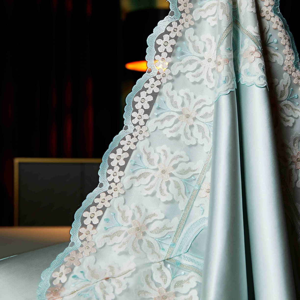 91家纺网 家纺一手货源 找家纺 缔缦 2025新款高端居家轻奢系列AB版真丝棉长绒棉梦幻兰馨 雅兰四件套