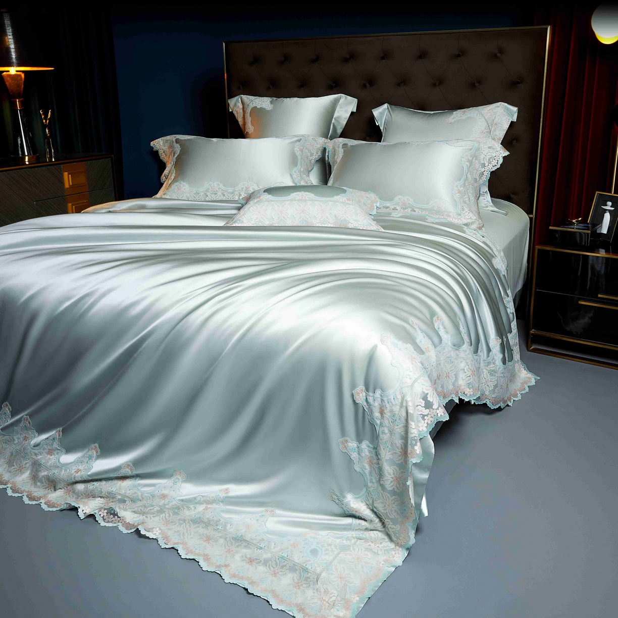 91家纺网 家纺一手货源 找家纺 缔缦 2025新款高端居家轻奢系列AB版真丝棉长绒棉梦幻兰馨 雅兰四件套