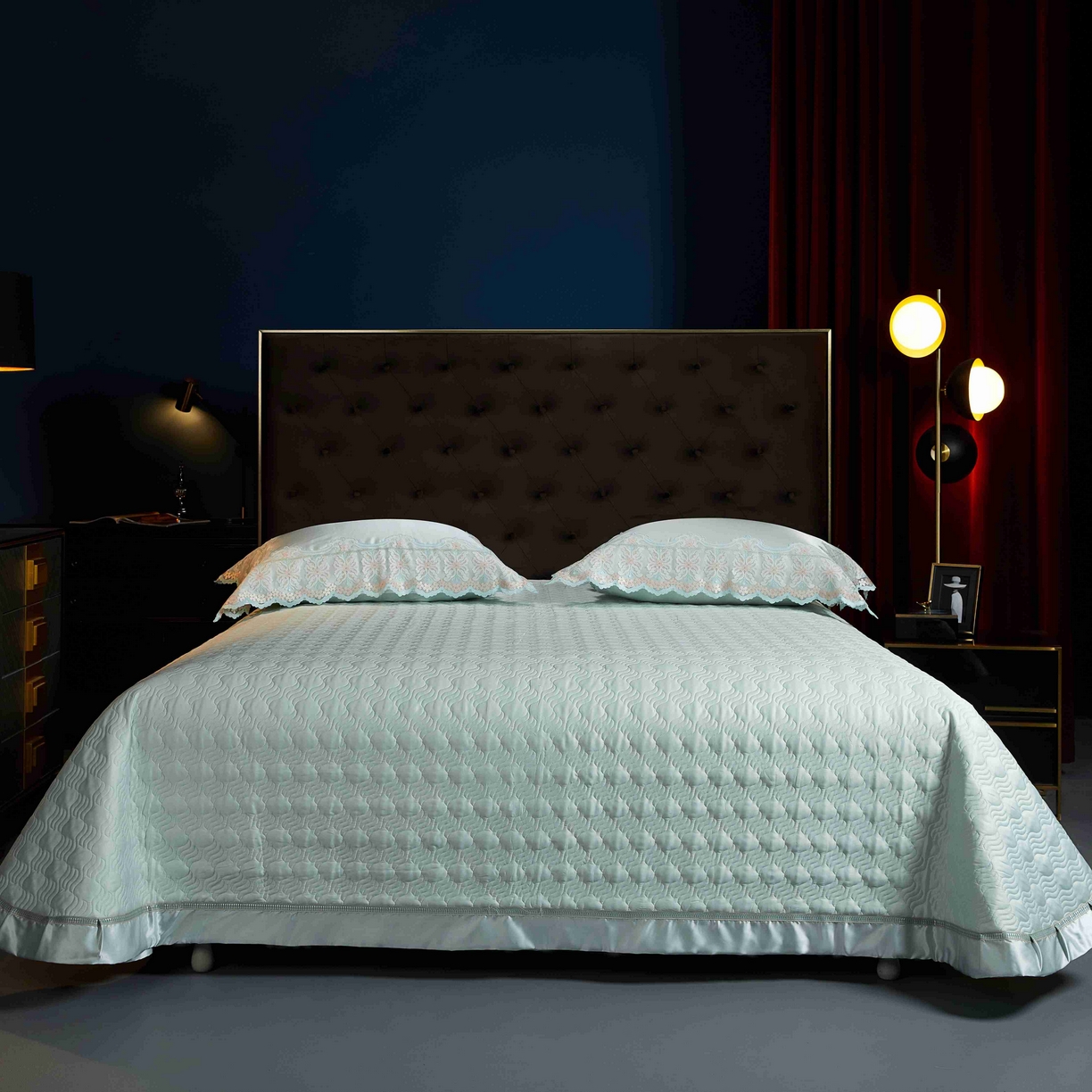 91家纺网 家纺一手货源 找家纺 缔缦 2025新款高端居家轻奢系列AB版真丝棉长绒棉梦幻兰馨 雅兰四件套