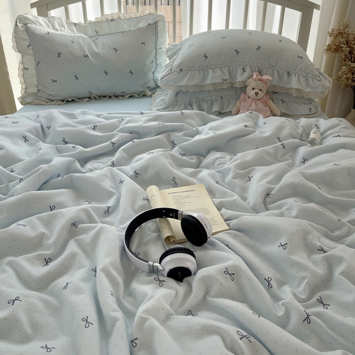 91家纺网 家纺一手货源 找家纺 轻奢坊 2025新款水洗棉双层纱双层花边夏被夏凉被空调被四件套 夏被-蓝结