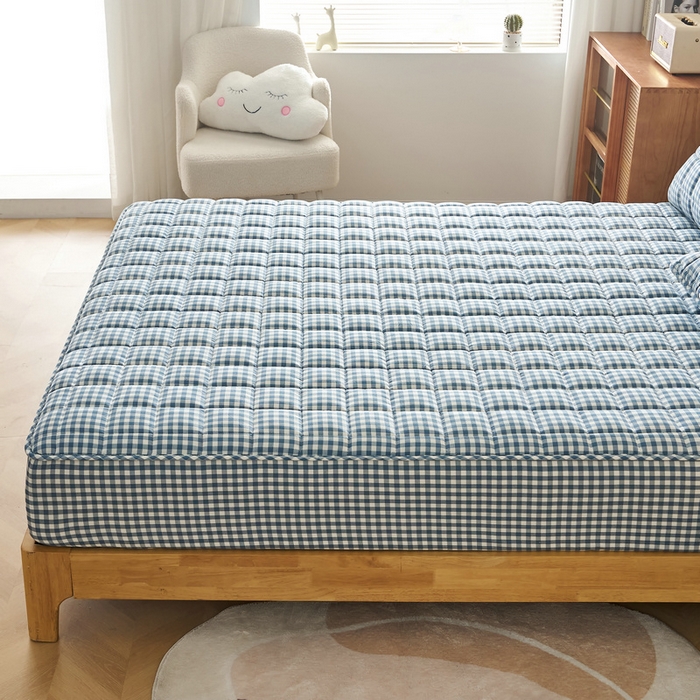 91家纺网 家纺一手货源 找家纺 锦丝钰床垫 2025春夏新款全棉色织水洗棉床笠 蓝小格