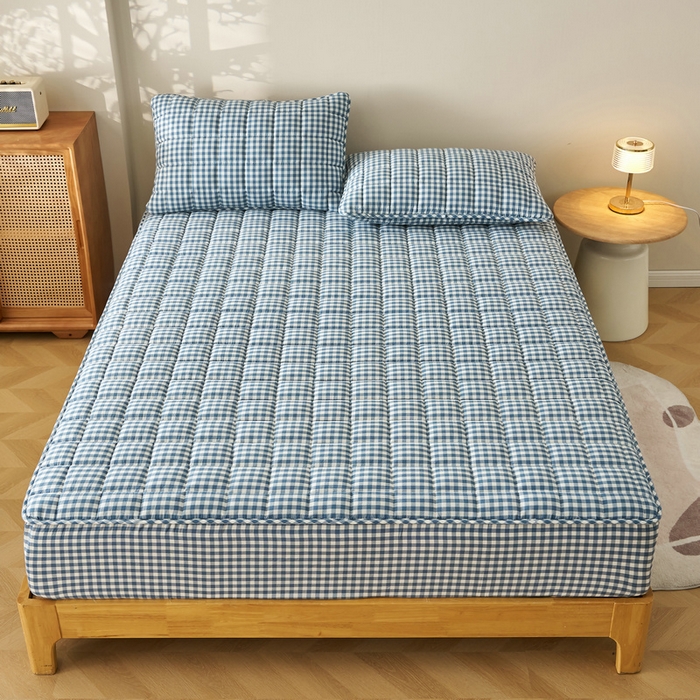 91家纺网 家纺一手货源 找家纺 锦丝钰床垫 2025春夏新款全棉色织水洗棉床笠 蓝小格