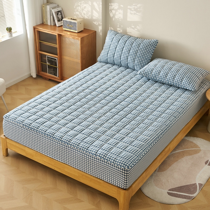 91家纺网 家纺一手货源 找家纺 锦丝钰床垫 2025春夏新款全棉色织水洗棉床笠 蓝小格