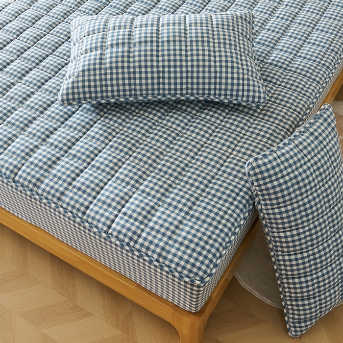 91家纺网 家纺一手货源 找家纺 锦丝钰床垫 2025春夏新款全棉色织水洗棉床笠 蓝小格