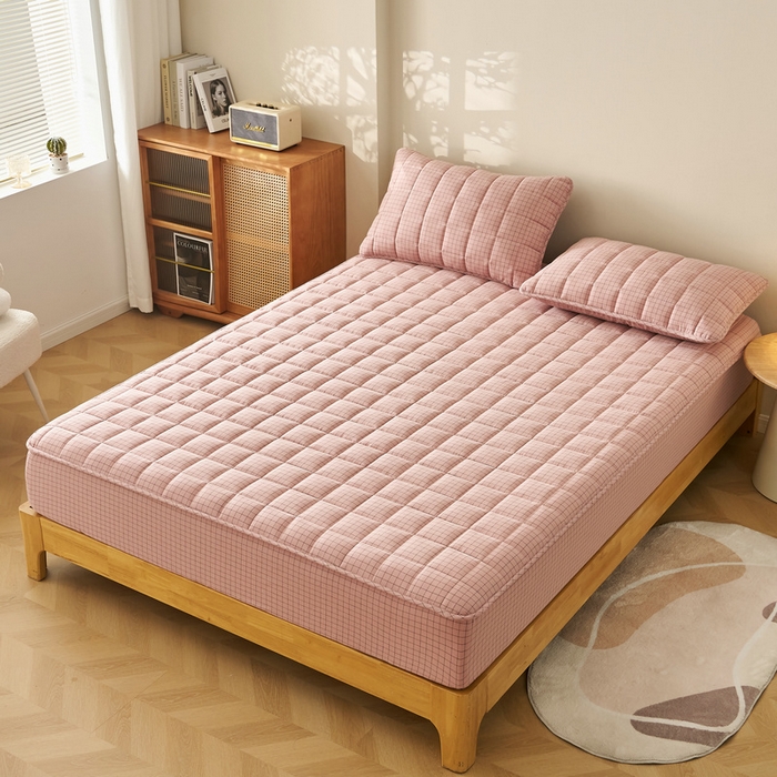 91家纺网 家纺一手货源 找家纺 锦丝钰床垫 2025春夏新款全棉色织水洗棉床笠 小粉格