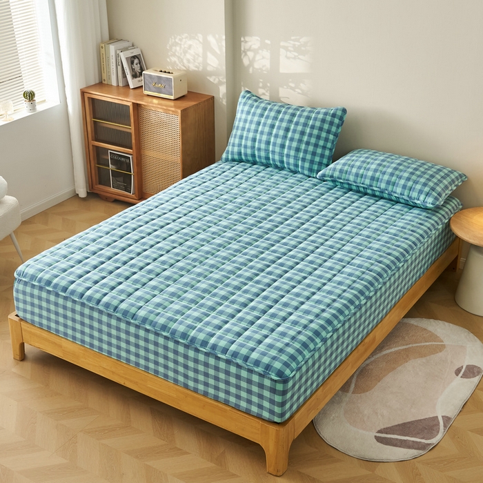 91家纺网 家纺一手货源 找家纺 锦丝钰床垫 2025春夏新款全棉色织水洗棉床笠 蓝绿中格