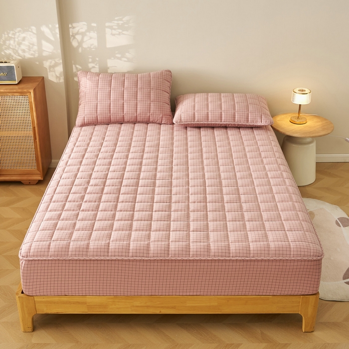 91家纺网 家纺一手货源 找家纺 锦丝钰床垫 2025春夏新款全棉色织水洗棉床笠 小粉格