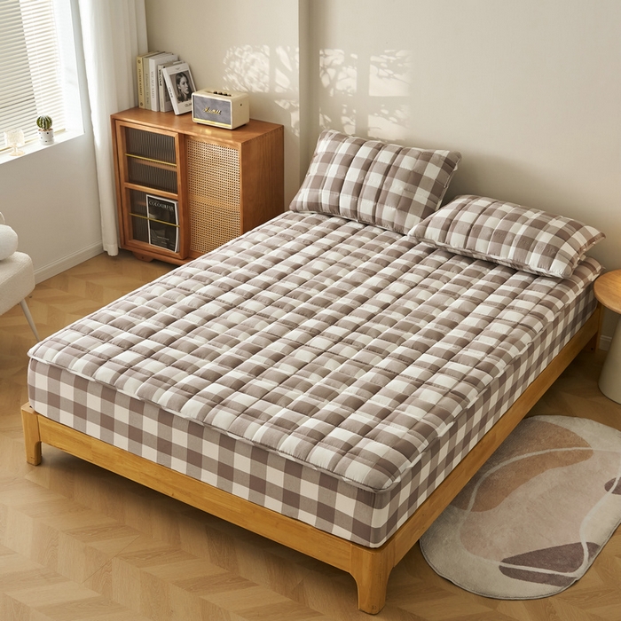 91家纺网 家纺一手货源 找家纺 锦丝钰床垫 2025春夏新款全棉色织水洗棉床笠 灰中格