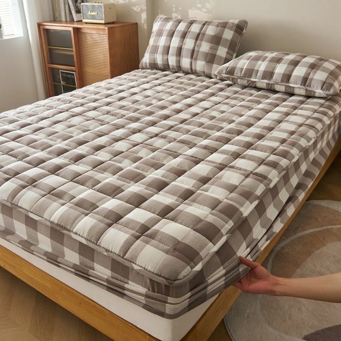 91家纺网 家纺一手货源 找家纺 锦丝钰床垫 2025春夏新款全棉色织水洗棉床笠 灰中格