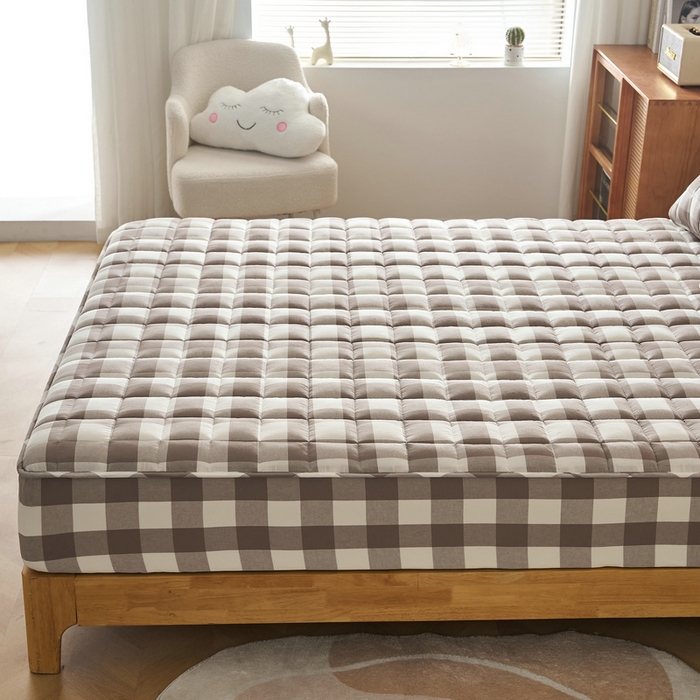 91家纺网 家纺一手货源 找家纺 锦丝钰床垫 2025春夏新款全棉色织水洗棉床笠 灰中格