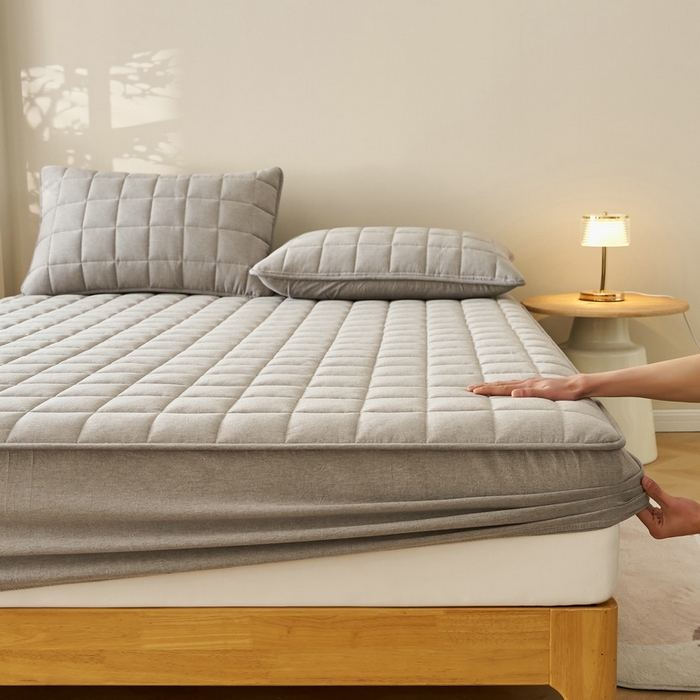 91家纺网 家纺一手货源 找家纺 锦丝钰床垫 2025春夏新款全棉色织水洗棉床笠 浅灰