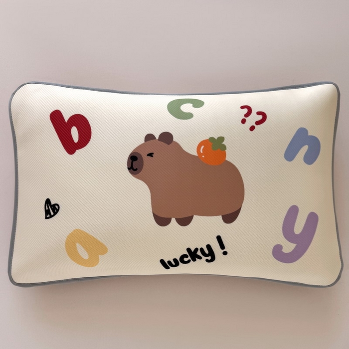 91家纺网 家纺一手货源 找家纺 蘭菲家纺 2025新款凉感丝卡皮巴拉凉席 皮小萌