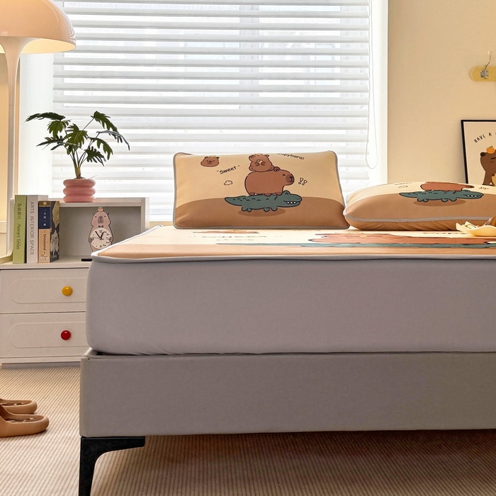 91家纺网 家纺一手货源 找家纺 蘭菲家纺 2025新款凉感丝卡皮巴拉凉席 征服拉