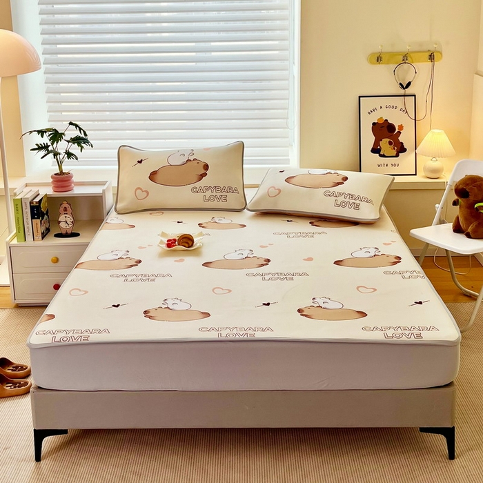 91家纺网 家纺一手货源 找家纺 蘭菲家纺 2025新款凉感丝卡皮巴拉凉席 陪伴拉