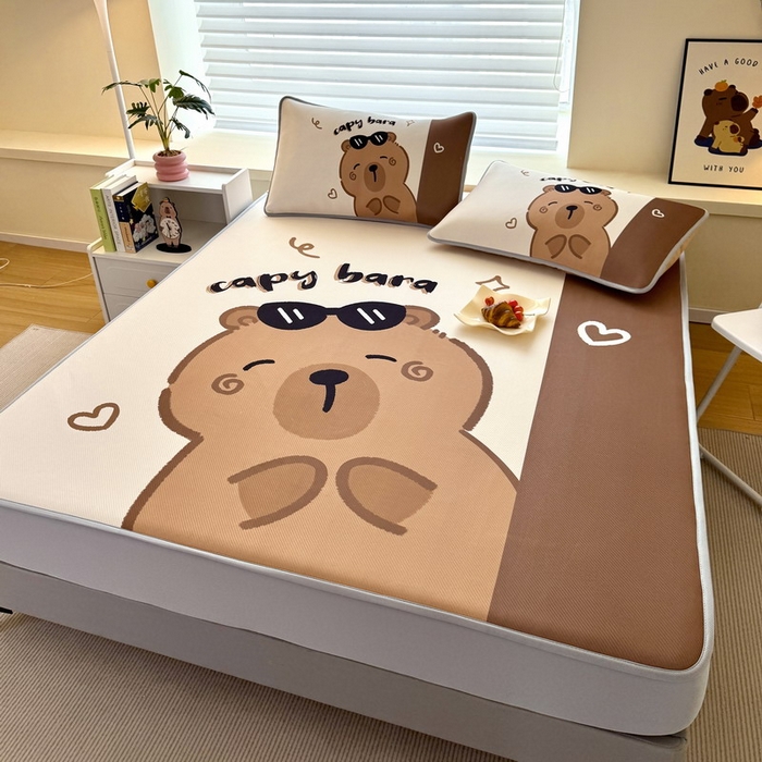 91家纺网 家纺一手货源 找家纺 蘭菲家纺 2025新款凉感丝卡皮巴拉凉席 皮小蛋