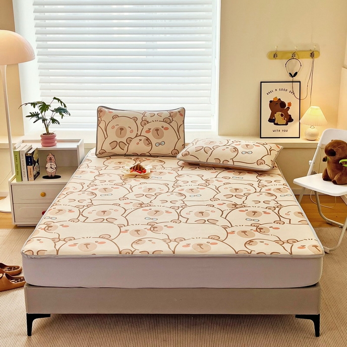 91家纺网 家纺一手货源 找家纺 蘭菲家纺 2025新款凉感丝卡皮巴拉凉席 小卡