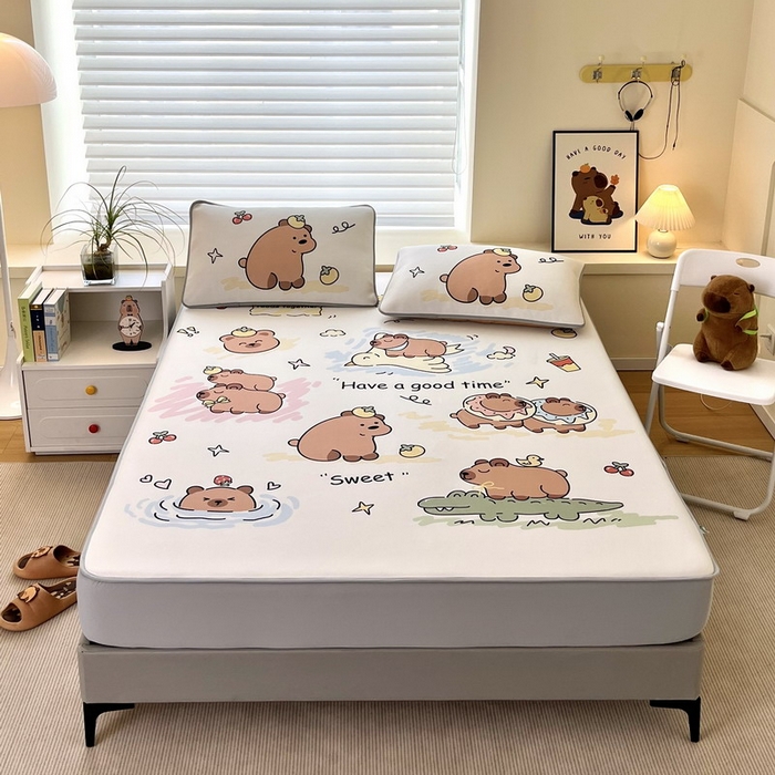 91家纺网 家纺一手货源 找家纺 蘭菲家纺 2025新款凉感丝卡皮巴拉凉席 豚世界