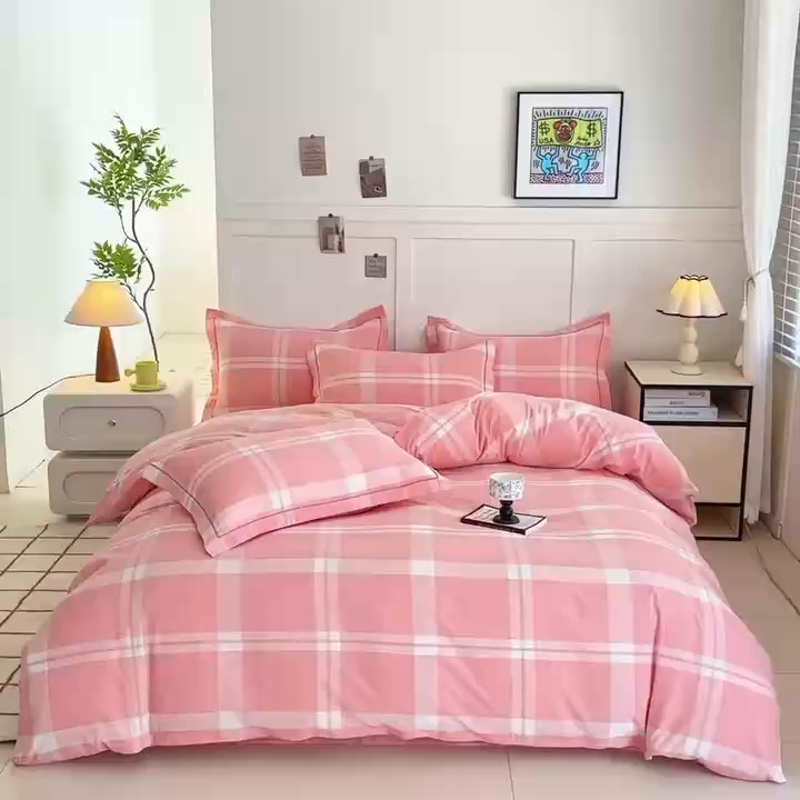 91家纺网 家纺一手货源 找家纺 侯先生家纺 2025新款全棉色织四件套纯棉被套床单四季款格子三件套 多伦多-粉