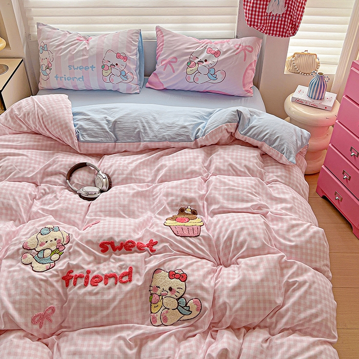 91家纺网 家纺一手货源 找家纺 海岛哥哥 2025新款大版毛巾绣四件套 蛋糕派对