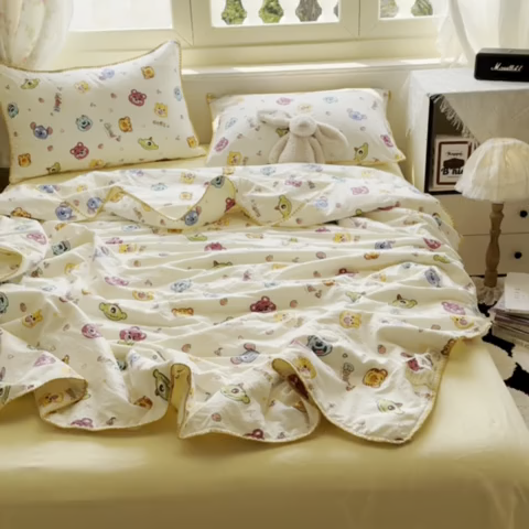 91家纺网 家纺一手货源 找家纺 星巴k家纺 2025新款春夏云感双层纱A类母婴级三角针夏被贝壳边夏凉被贝壳绣【可提供买家秀】 贝壳绣-维尼伙伴