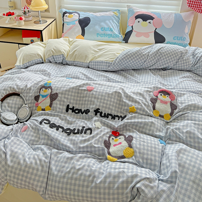 91家纺网 家纺一手货源 找家纺 海岛哥哥 2025新款大版毛巾绣四件套 可爱企鹅