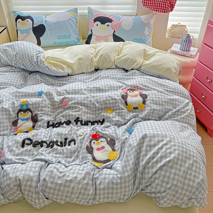 91家纺网 家纺一手货源 找家纺 海岛哥哥 2025新款大版毛巾绣四件套 可爱企鹅