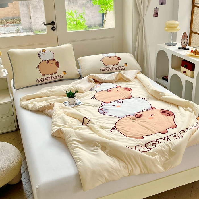 91家纺网 家纺一手货源 找家纺 蘭菲家纺 2025新款凉感丝卡皮巴拉夏被 沉浸式