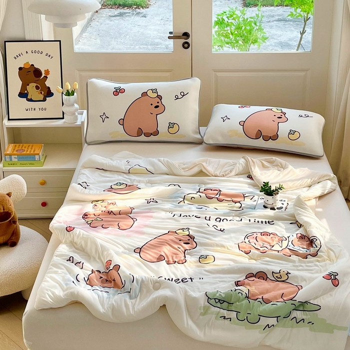 91家纺网 家纺一手货源 找家纺 蘭菲家纺 2025新款凉感丝卡皮巴拉夏被 豚世界