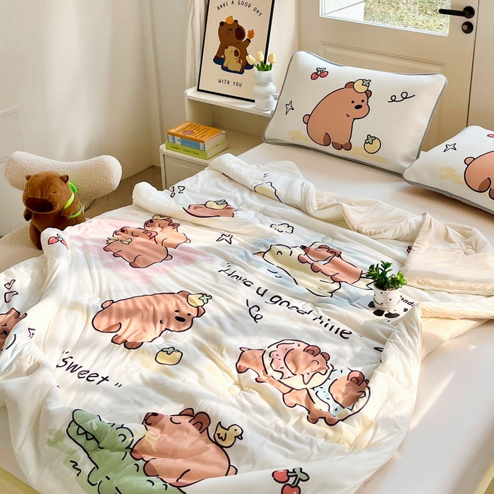 91家纺网 家纺一手货源 找家纺 蘭菲家纺 2025新款凉感丝卡皮巴拉夏被 豚世界