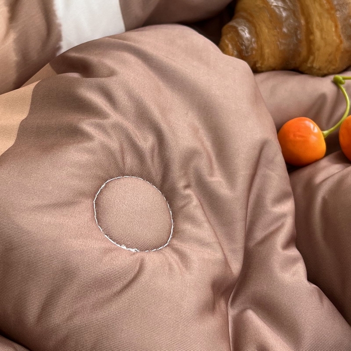 91家纺网 家纺一手货源 找家纺 蘭菲家纺 2025新款凉感丝卡皮巴拉夏被 皮小蛋