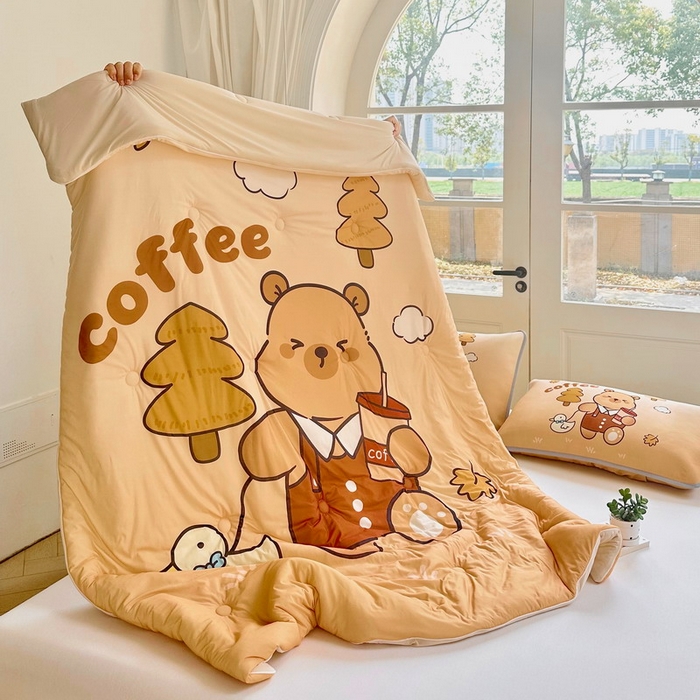 91家纺网 家纺一手货源 找家纺 蘭菲家纺 2025新款凉感丝卡皮巴拉夏被 拉小鸭