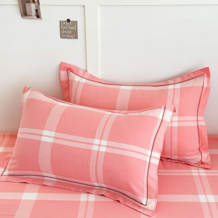 91家纺网 家纺一手货源 找家纺 侯先生家纺 2025新款全棉色织四件套纯棉被套床单四季款格子三件套 布鲁格-粉