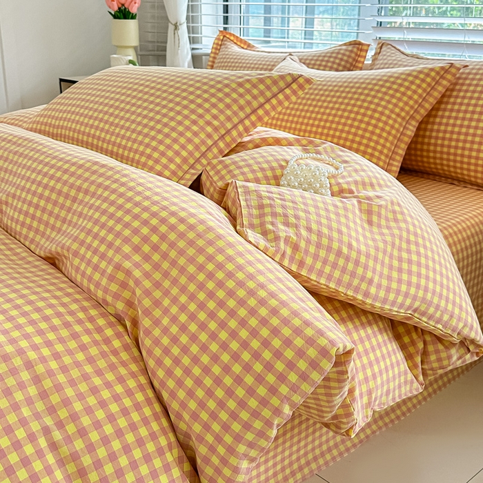 91家纺网 家纺一手货源 找家纺 侯先生家纺 2025新款全棉色织四件套纯棉被套床单四季款格子三件套 黄粉小格