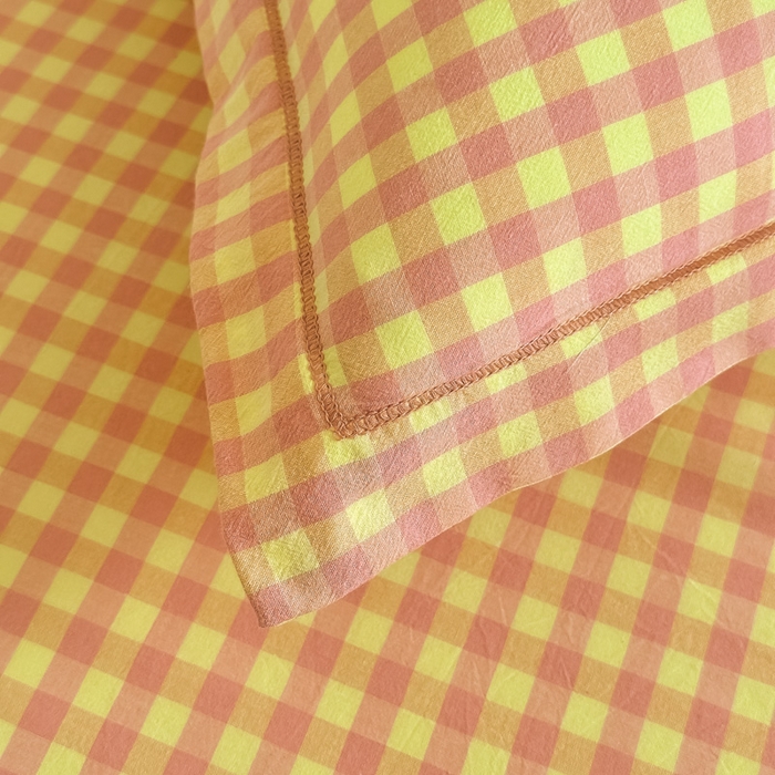 91家纺网 家纺一手货源 找家纺 侯先生家纺 2025新款全棉色织四件套纯棉被套床单四季款格子三件套 黄粉小格