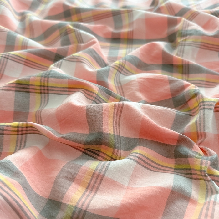 91家纺网 家纺一手货源 找家纺 侯先生家纺 2025新款全棉色织四件套纯棉被套床单四季款格子三件套 简兮-粉