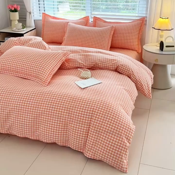 91家纺网 家纺一手货源 找家纺 侯先生家纺 2025新款全棉色织四件套纯棉被套床单四季款格子三件套 桔粉小格