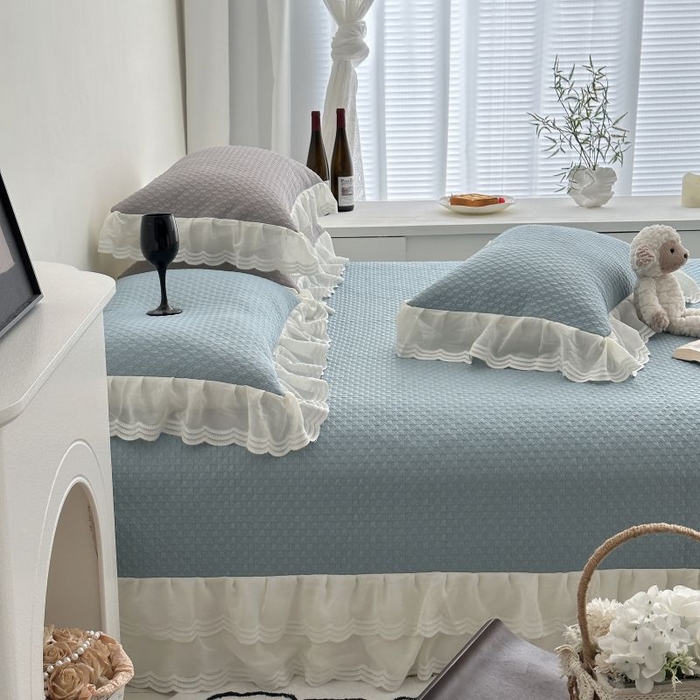 91家纺网 家纺一手货源 找家纺 佰织鑫家居 2025新款A类PE凉感豆复合凉豆豆软凉席三件套 海盐蓝