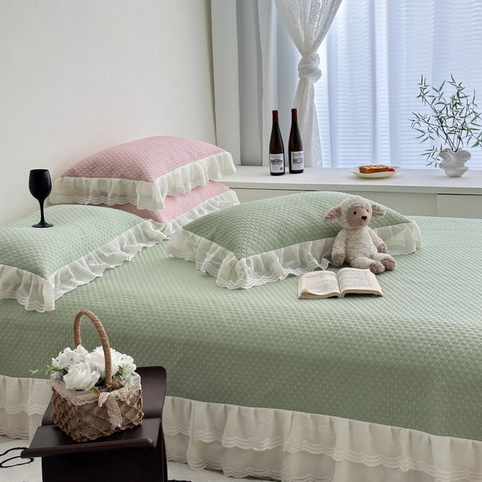 91家纺网 家纺一手货源 找家纺 佰织鑫家居 2025新款A类PE凉感豆复合凉豆豆软凉席三件套 抹茶绿