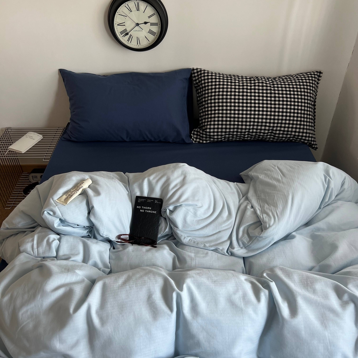 91家纺网 家纺一手货源 找家纺 蜜宿 2025新款全棉纯棉人字纹四件套-梦幻星海 梦幻星海（深蓝混搭黑小格）