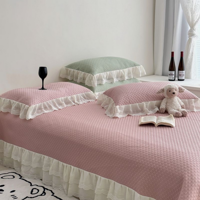 91家纺网 家纺一手货源 找家纺 佰织鑫家居 2025新款A类PE凉感豆复合凉豆豆软凉席三件套 温柔粉