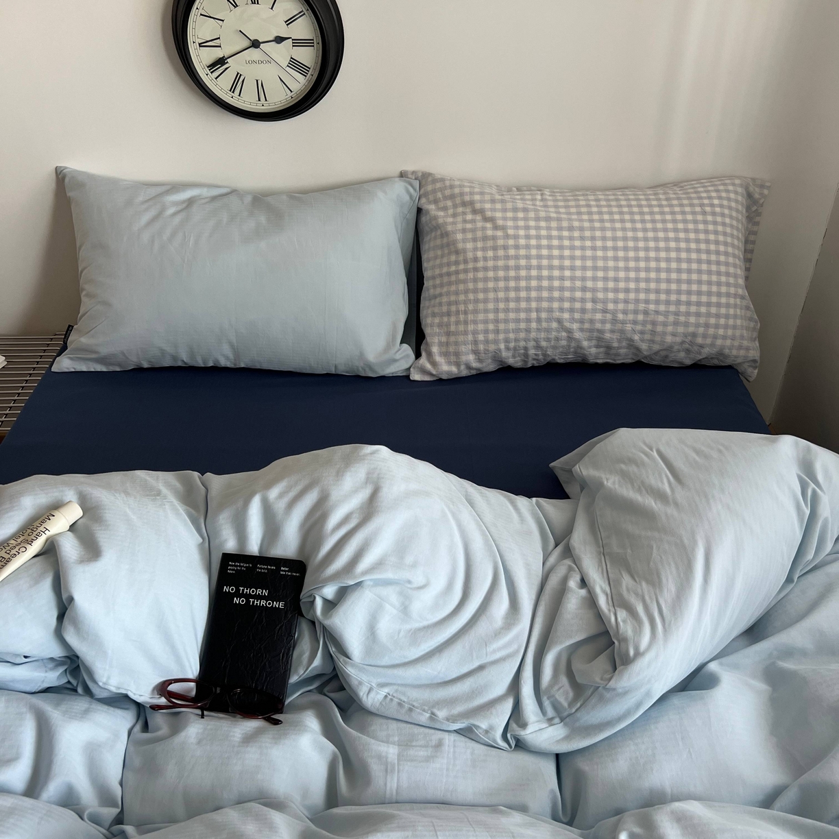 91家纺网 家纺一手货源 找家纺 蜜宿 2025新款全棉纯棉人字纹四件套-梦幻星海 梦幻星海（樱兰混搭蓝小格）