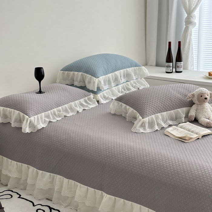 91家纺网 家纺一手货源 找家纺 佰织鑫家居 2025新款A类PE凉感豆复合凉豆豆软凉席三件套 烟熏灰