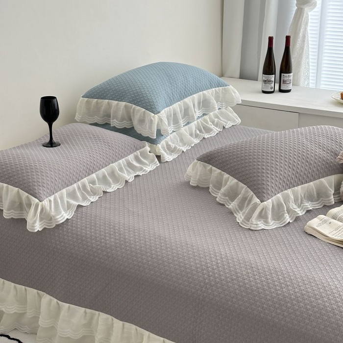 91家纺网 家纺一手货源 找家纺 佰织鑫家居 2025新款A类PE凉感豆复合凉豆豆软凉席三件套 烟熏灰